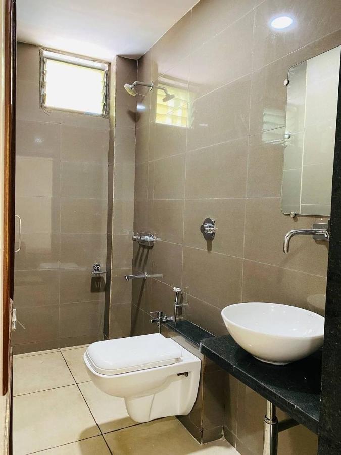 Hotel Tirth Ankleshwar 외부 사진