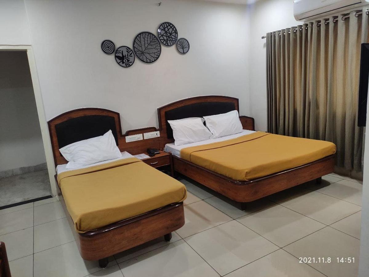 Hotel Tirth Ankleshwar 외부 사진
